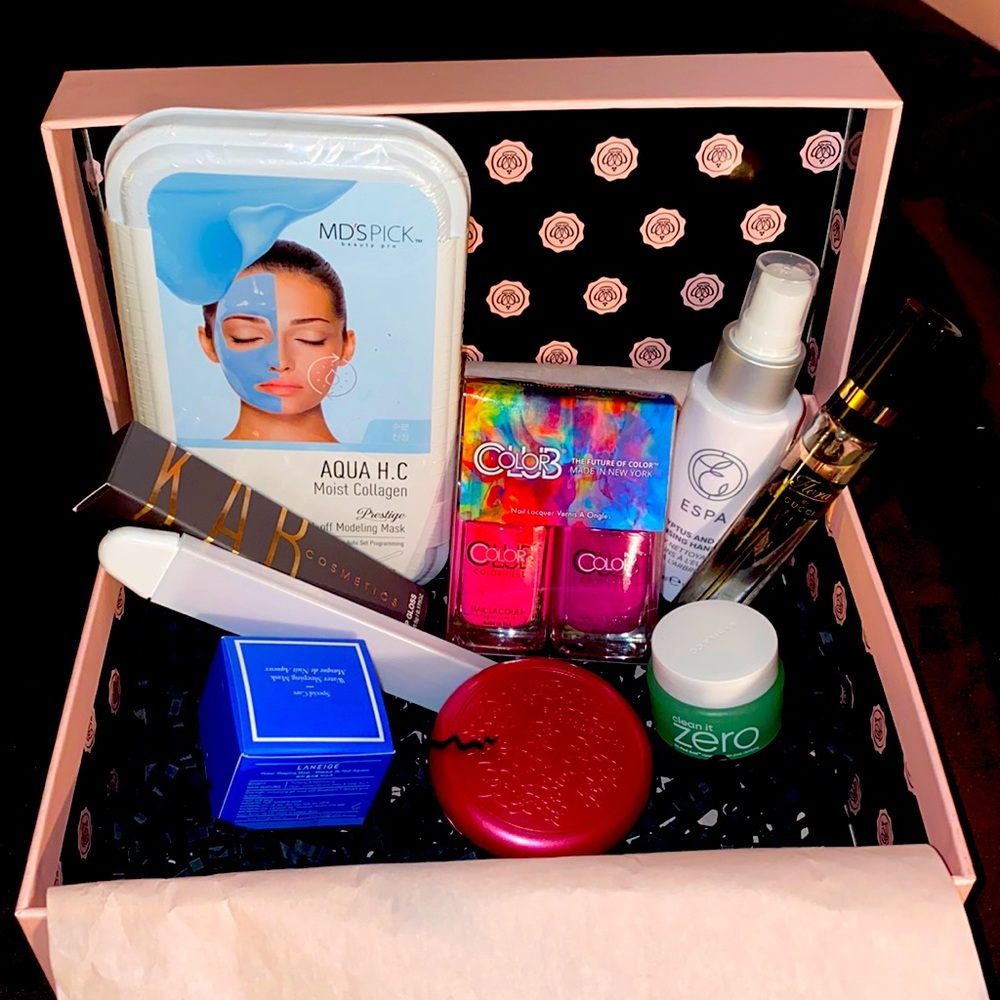 #13. Bella Box